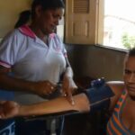 Alta rotatividade de médicos atinge 33,9% na Atenção Primária à Saúde e afeta regiões mais pobres, aponta estudo