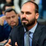 PGR denuncia ao STF Eduardo Bolsonaro e Paulo Figueiredo por coação contra o tribunal