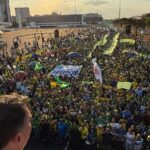 Bolsonaristas fazem ato por anistia na Esplanada dos Ministérios