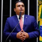 Relator pede arquivamento de processo contra Eduardo Bolsonaro no Conselho de Ética