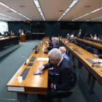 Congresso negocia com governo ‘emenda panetone’, extra de R$ 3 mi por parlamentar em fim de ano