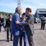 Presidente da França Emmanuel Macron desembarca em Salvador para agenda com governador Jerônimo Rodrigues