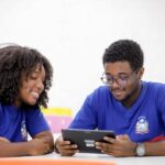 Bahia vai distribuir 300 mil tablets para estudantes da rede estadual em 2026