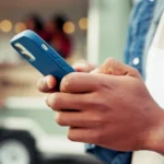 Faculdades particulares vão proibir celulares em salas de aula da graduação e da pós