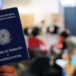 Enquanto Brasil luta pelo fim da escala 6×1, pesquisa aponta que brasileiros trabalham menos que a média mundial