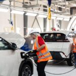 Fábrica da BYD em Camaçari passa a operar em dois turnos e anuncia reforço na geração de empregos