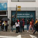 Desemprego sobe para 5,8% no trimestre encerrado em fevereiro, segundo IBGE