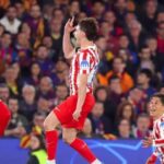 Com um a menos, Barcelona perde para Atlético de Madrid em casa; confira resultados da Champions
