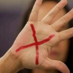 Lula sanciona pacote que cria crime de vicaricídio e aumenta penas para violência contra a mulher