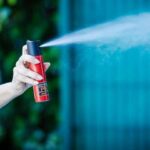 Spray de pimenta tem distribuição gratuita aprovada por lei no combate à violência contra mulher