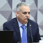 Defesa de vice de Flávio pede que PGR acelere exame de DNA que afastaria suspeita de estupro