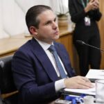 Motta cria oficialmente comissão da PEC que reduz maioridade penal