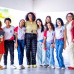 Dia dos Professores: projeto educacional transforma combate ao bullying e cyberbullying em ações práticas nas escolas
